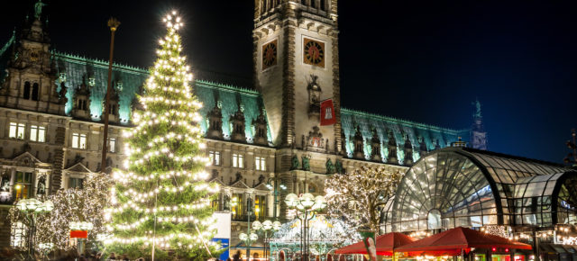 Hamburgs geilster Weihnachtsmarkt: 2 Tage SANTA PAULI inkl. zentralem 3* Hotel nur 30€