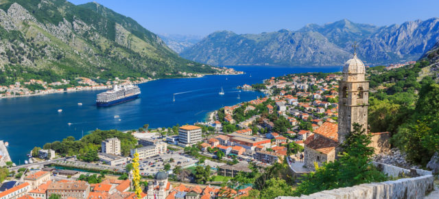 Black Week Kracher: 6 Tage Montenegro im sehr guten 4* Hotel mit All Inclusive, Flug & Extras für nur 416€