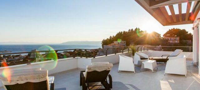 Kroatien: 8 Tage LUXUS-Villa mit Sonnendeck, Panoramablick, Pool & Jacuzzi ab 284€ p.P.