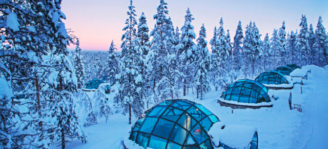 Winter Abenteuer am Wochenende: 2 Tage Finnland im spektakulären Glas-Iglu im 4* Resort um 166€