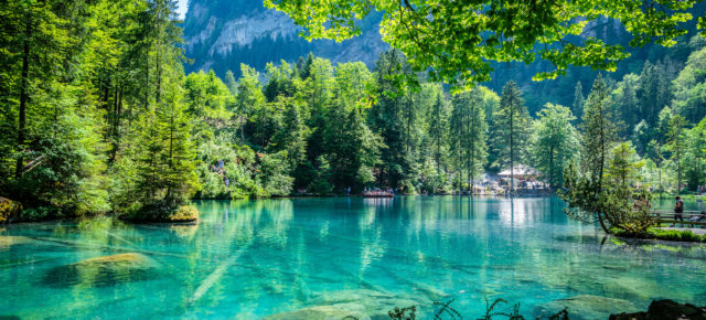 Wochenende in der Schweiz: 2 Tage am Blausee im guten 3* Hotel inkl. Frühstück nur 69€