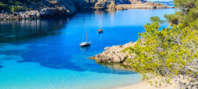 Whoa! We’re going to Ibiza: 8 Tage Inselurlaub inkl. guter Unterkunft am Strand & Flug um 252€