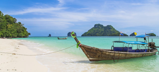 Thailand Kombi Kracher: 12 Tage mit guter Unterkunft auf Koh Lanta am Privatstrand & Flug um 618€