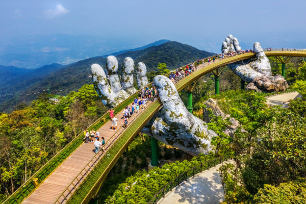 Vietnam Goldene Brücke