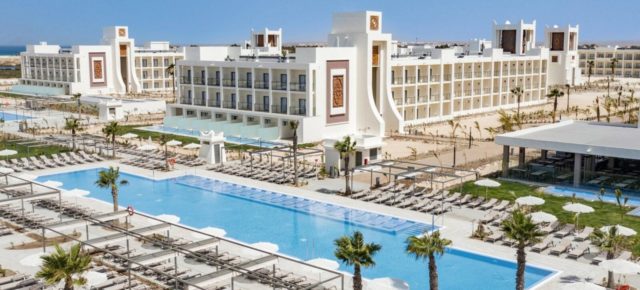 Kap Verde: 10 Tage im TOP 5* RIU Hotel mit All Inclusive, Flug & Transfer ab 1394€