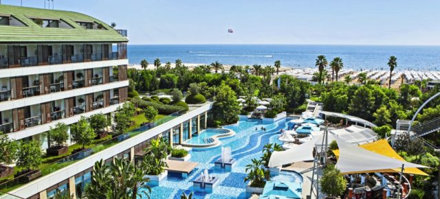 Türkei: 6 Tage im TOP 4.5* TUI BLUE Hotel mit All Inclusive, Flug & Transfer nur 445€