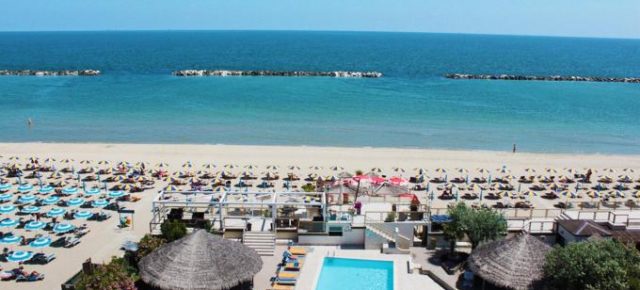 Verwöhnurlaub in Italien: 6 Tage Lido Adriano im 3* Strandhotel mit All Inclusive um 314€