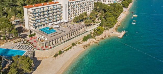 Kroatien: 5 Tage im wunderschönen TOP 5* TUI BLUE Jadran am Strand inklusive Halbpension für nur 263€