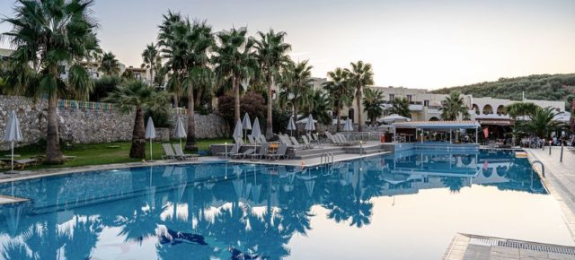 Strandurlaub auf Kreta: 8 Tage im guten 4* Hotel inkl. Frühstück & Flug nur 219€