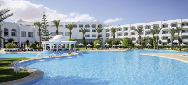 Tunesien: 8 Tage im TOP 5* Hotel inkl. Halbpension, Flug & Transfer nur 449€