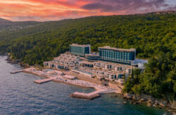 Kroatien: 3 Tage an der Kvarner Bucht inkl. TOP 5* Hilton Resort direkt am Strand, Frühstück ...