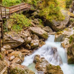 Kitzbüheler Alpen: 2 Tage übers WE zur Seisenbergklamm im zentralen Hotel inkl. Frühstück um 40€