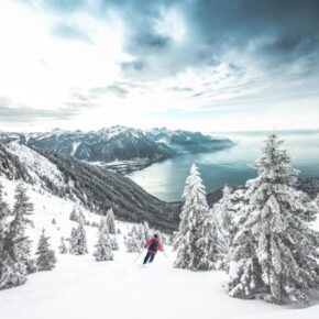 Winterwunderland Schweiz: 6 Tage Zugrundreise im GoldenPass Express inkl. 3* oder 4* Hotels, Frühstück & Swiss Coupon Pass um 838€