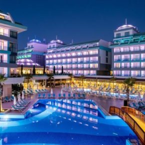 Luxus in der Türkei: 8 Tage im TOP 5* Hotel mit All Inclusive, Flug & Transfer NUR 399€