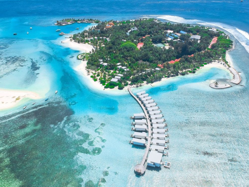 Holiday Inn Resort Kandooma Maldives