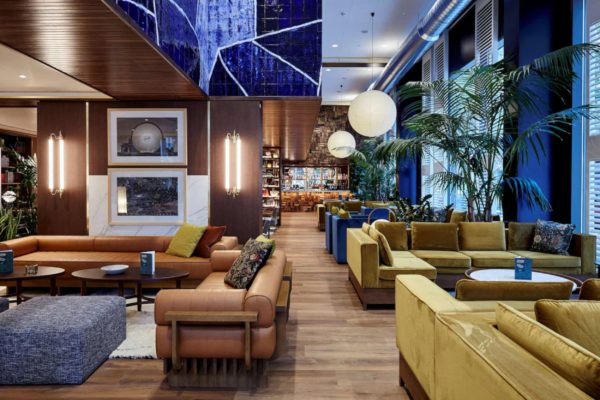 Spanien_Barcelona_Radisson_Blu_Hotel_Lobby