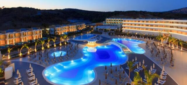 Luxus pur: 8 Tage Rhodos im TOP 5* Resort mit All Inclusive & Flug für 819€