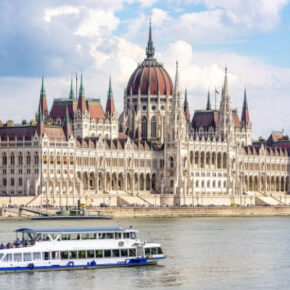 Budapest: 2 Tage im TOP 4* Hotel mit Halbpension nur 93€